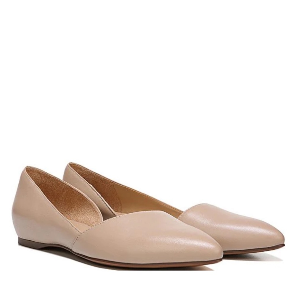 NWT NATURALIZER SAMANTHA D'ORSAY FLAT size 8, Nude / Taupe